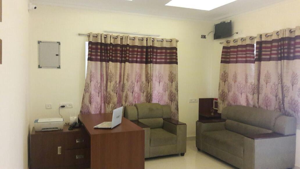 7 Hills Service Guest house 2*