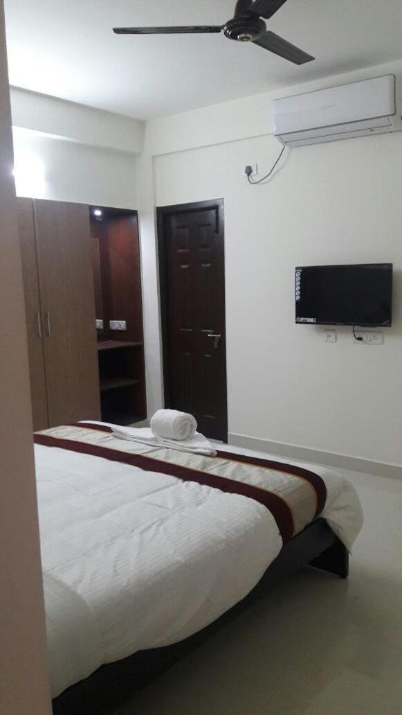 Guest house 7 Hills Service 2*